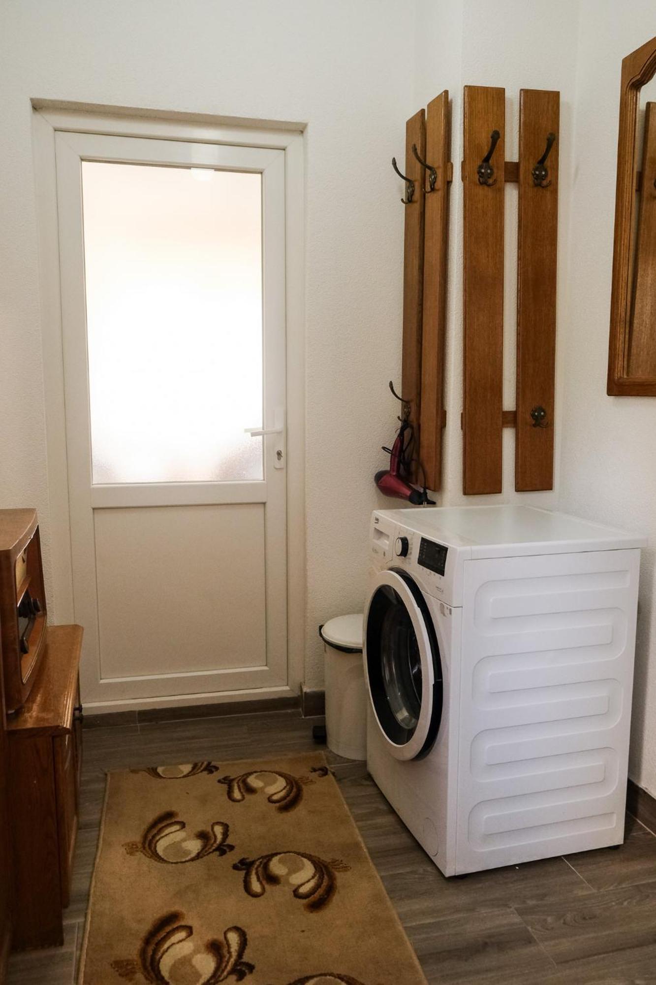 Cozy Spacious Apartment Peje Luaran gambar